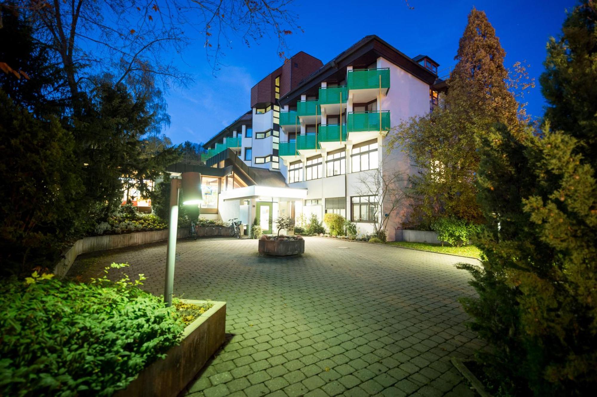 Hotel Am Schlossberg Herrenberg Exteriör bild